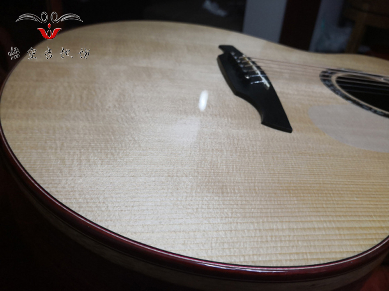 型号WK-023-GA印玫背侧板客户定制款手工吉他-面板细节实拍