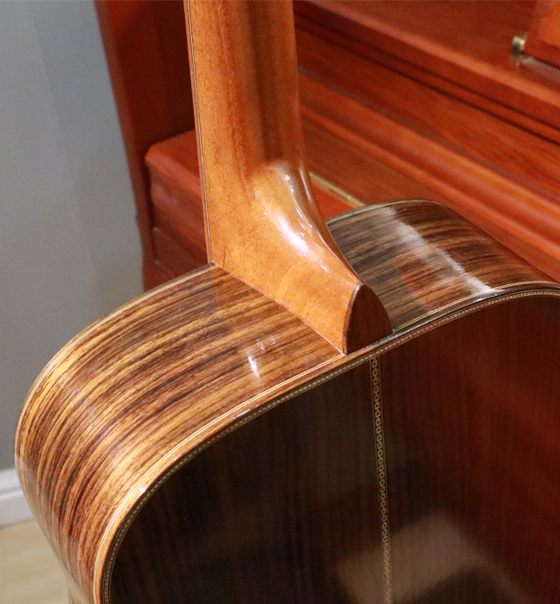 手工吉他WK-085-D印度玫瑰木背侧板+5A西提卡云杉-琴锺处理